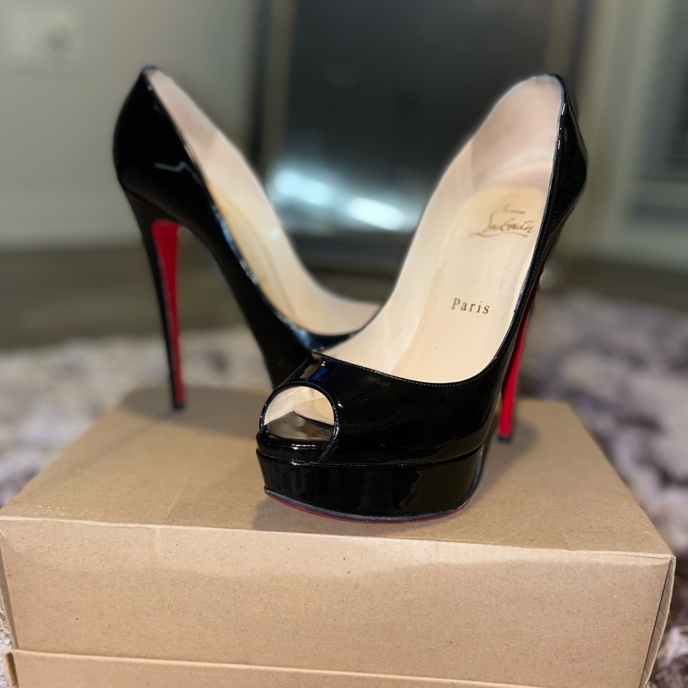 Christian Louboutin Fetish Peep 150 Patent w/sole protectors